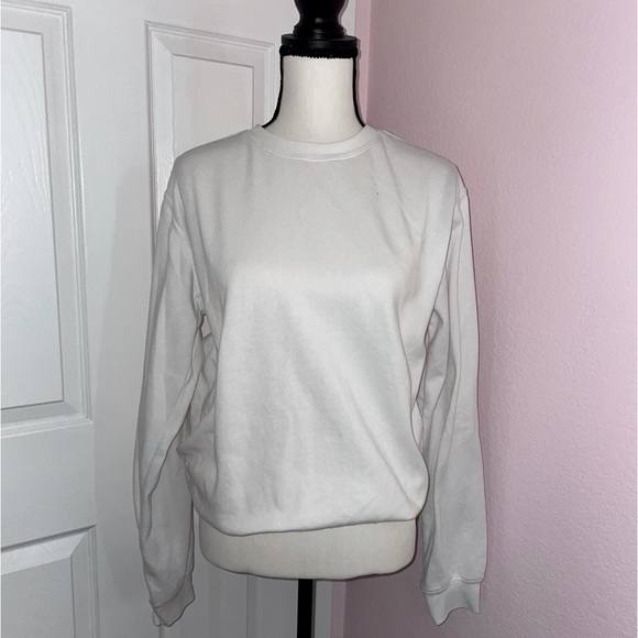 White crew sweater, size M - Picture 1 of 5